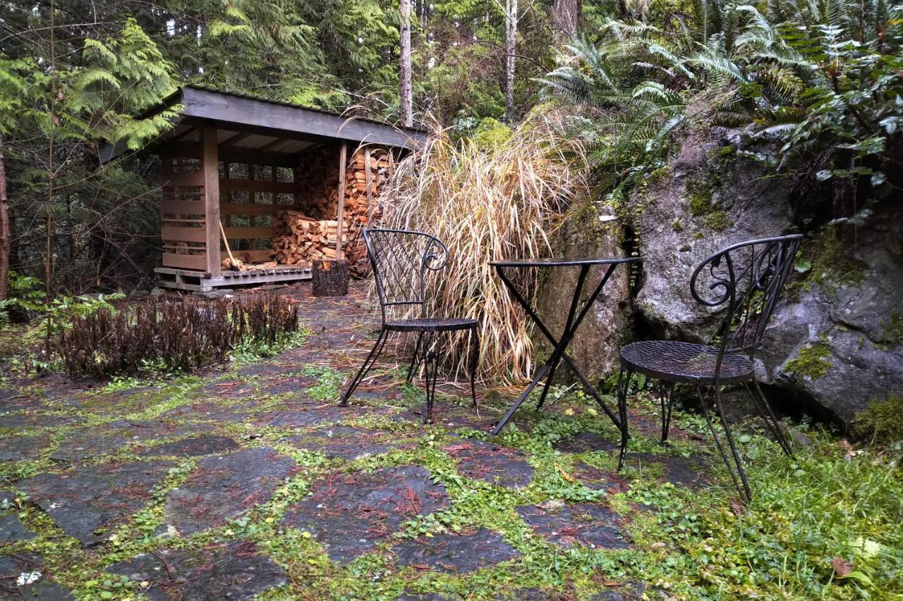 Moon Dance Holiday home Madeira Park